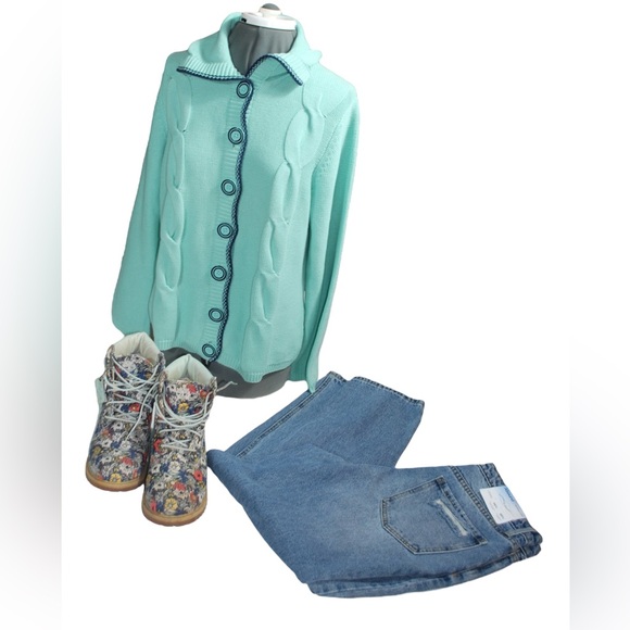 Abound High Waisted Loose Straight Cropped Ankle Jeans - Picture 5 of 6